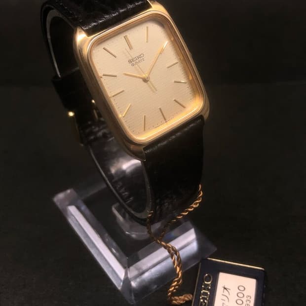 SEIKO 80's 빈티지 클래식 사각드레스 워치