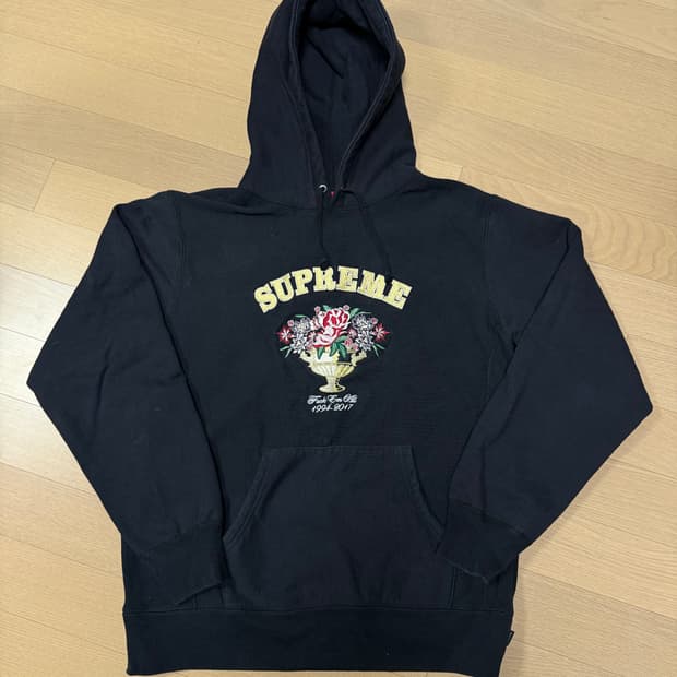 슈프림 센터피스 후디 블랙