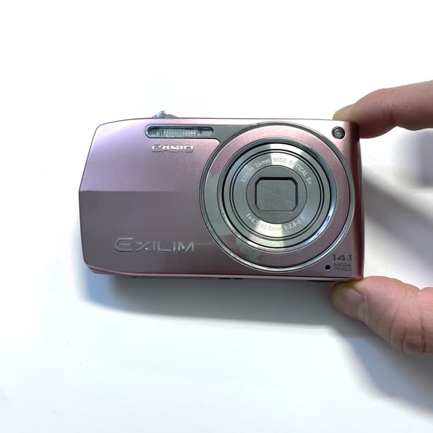 카시오 엑슬림 EX-Z2000 디지털 카메라