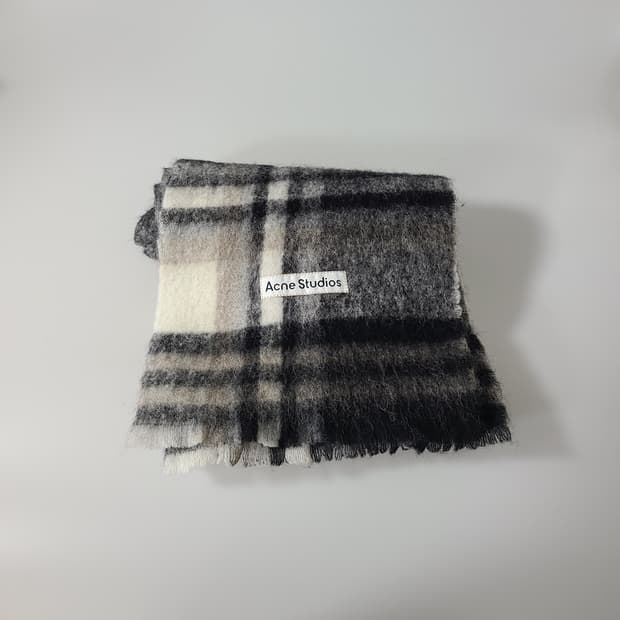 아크네 스튜디오 공용 체크 머플러 블랙 그레이 OS