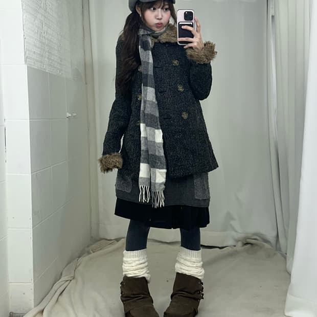 그레이 너드 니혼진 퍼 카라 피코트 코디세트