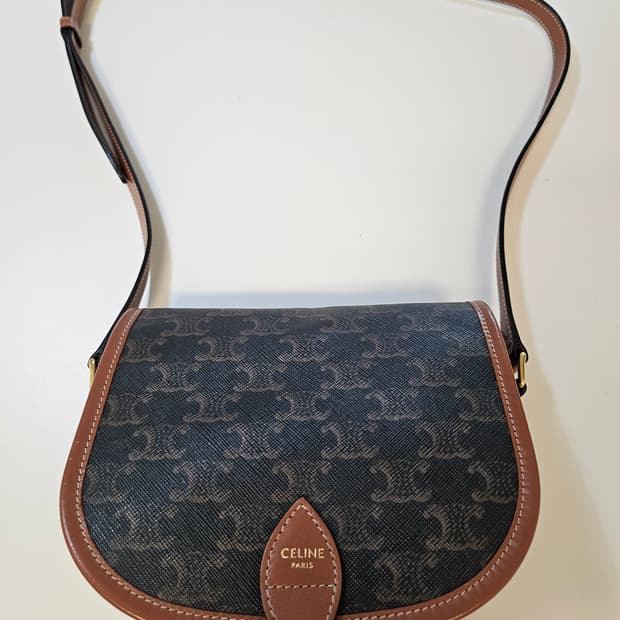 셀린느 트리오페 캔버스 폴코백 미디엄