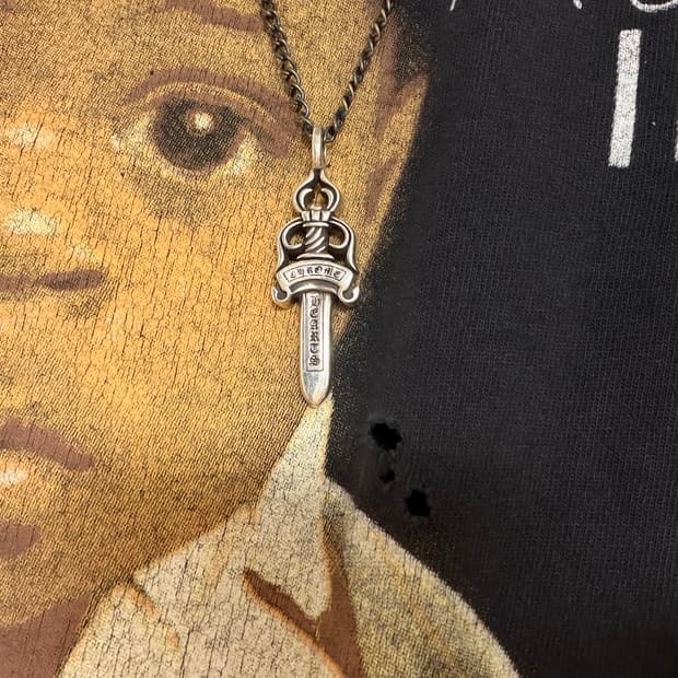 크롬하츠 대거(다른 크롬 아이템이랑 교환 받아요)