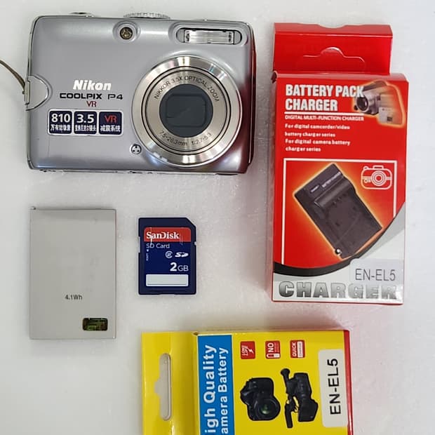 니콘 쿨픽스 p4 한글지원 배터리 새상품 디카 카메라 빈티지