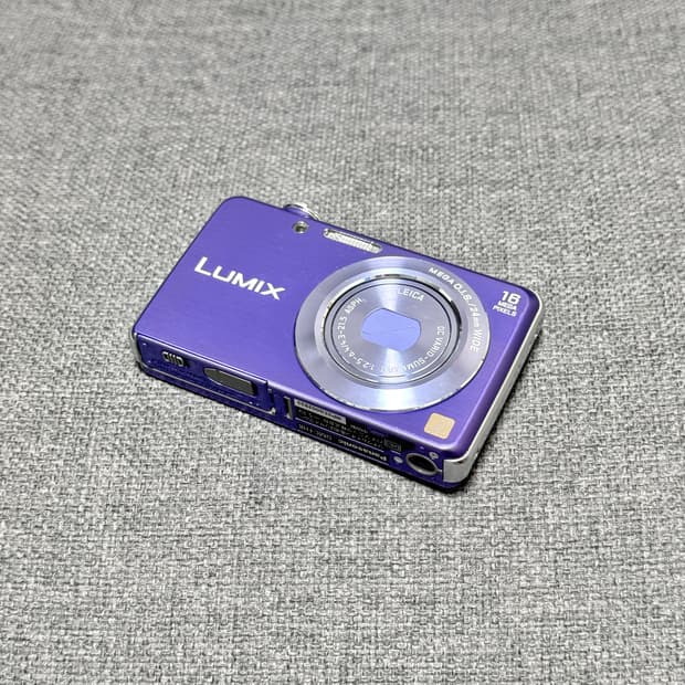 파나소닉 루믹스 DMC-FH8 퍼플 빈티지디카