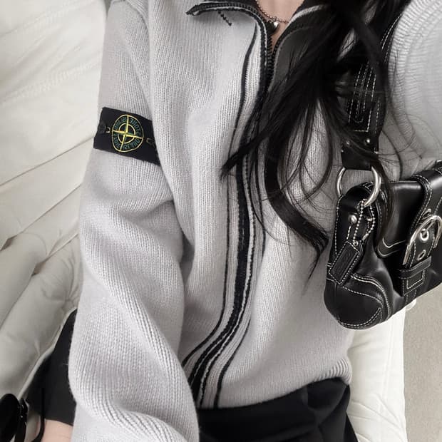 스톤아일랜드 04FW 네트 배색 울 니트집업 