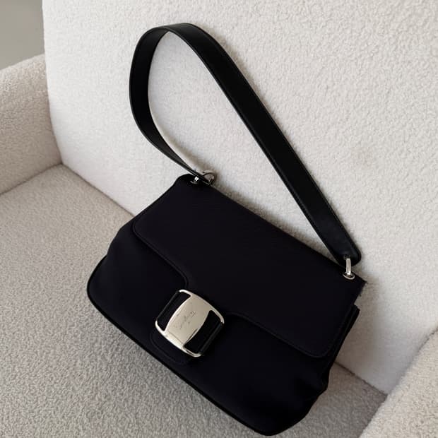 [Ferragamo] Canvas Shoulder Bag
