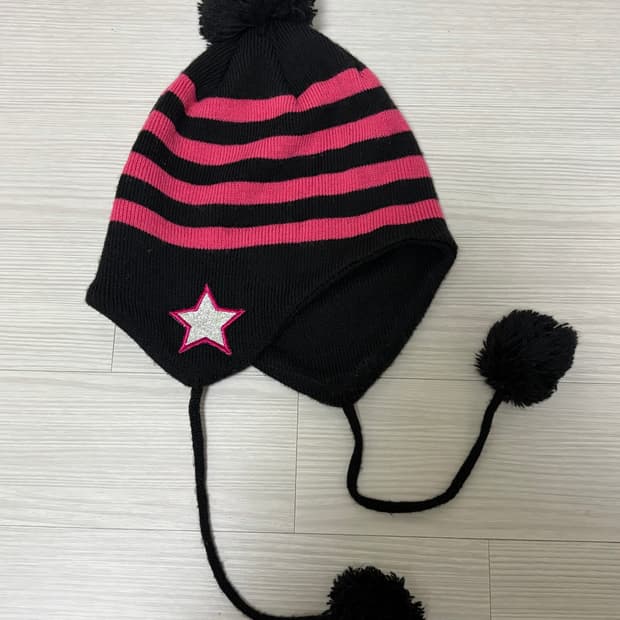 스트라이프 별 비니 폼폼이