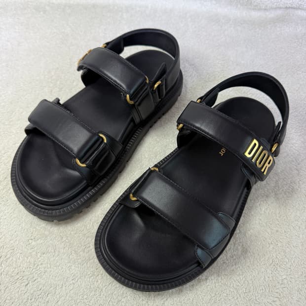 Dioract 디올액트 블랙램스킨샌들 36(230)