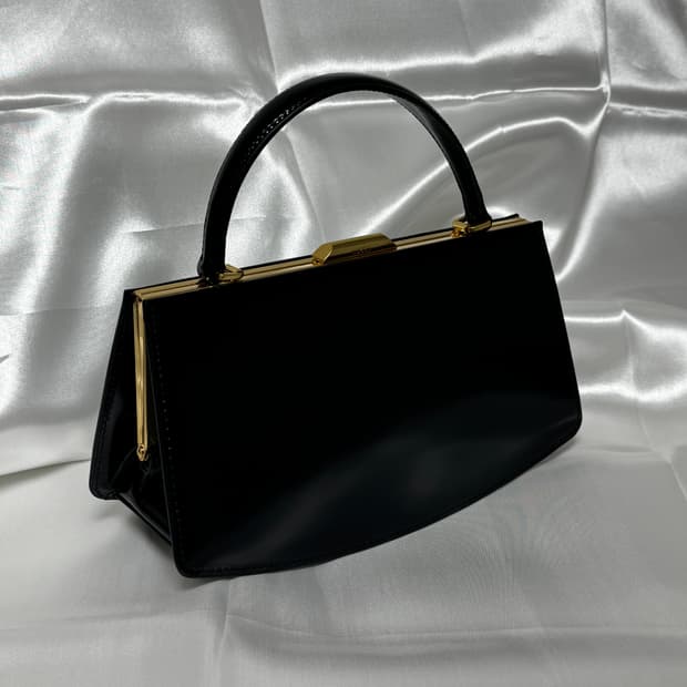 아뜰리에 드 루멘 룬 포르메 토트 백