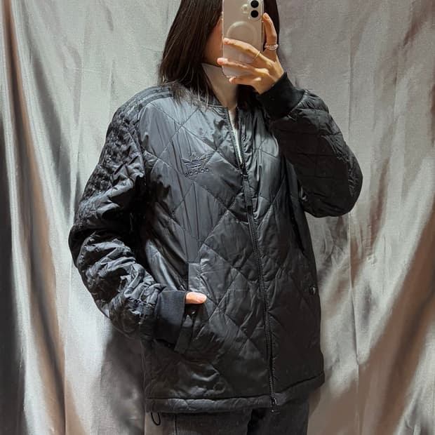 L 아디다스 파이어버드 퀼팅 블랙 블루종