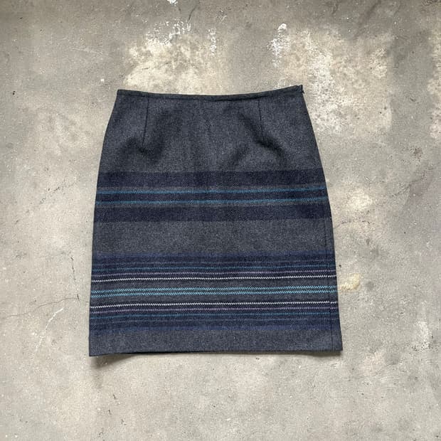 Maxmara 스트라이프 그레이 스커트 