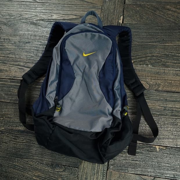 [나이키] 00'S 빈티지 올드스쿨 스우시 백팩 M18971