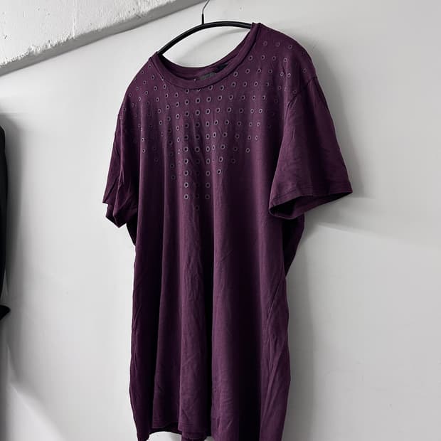 아르마니 아일렛 그래픽 반팔 버건디