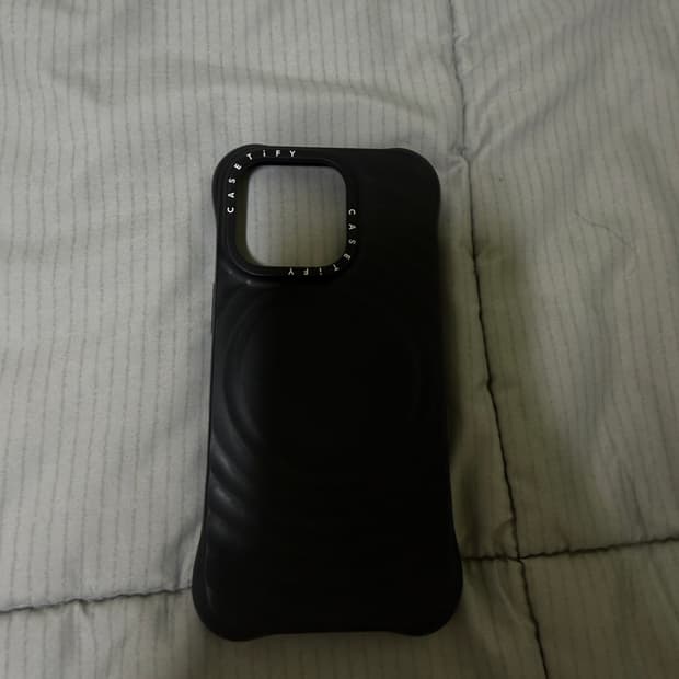 케이스티파이 16프로 리플 케이스