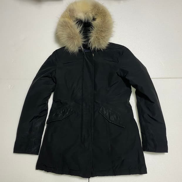 Woolrich 거위털패딩 s 여성용