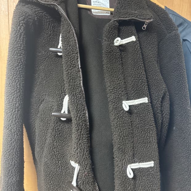 코드그라피 후리스 브라운