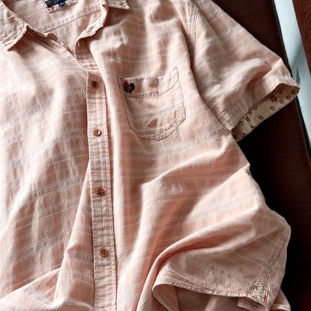 Design stitch point H/S shirt