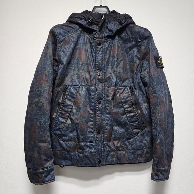 스톤아일랜드 RASO GOMMATO CAMO PRINT-OVD 자켓