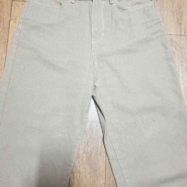 스파오 바지 28인치입니다