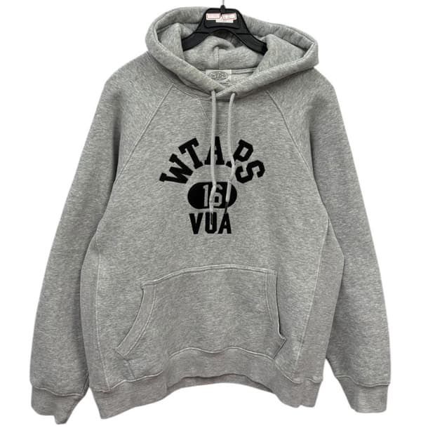 더블탭스 후드티