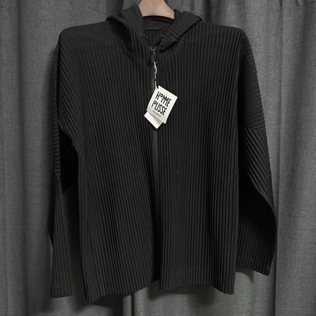 (3) 이세이미야케 옴므플리세 후드집업 블랙 JL116