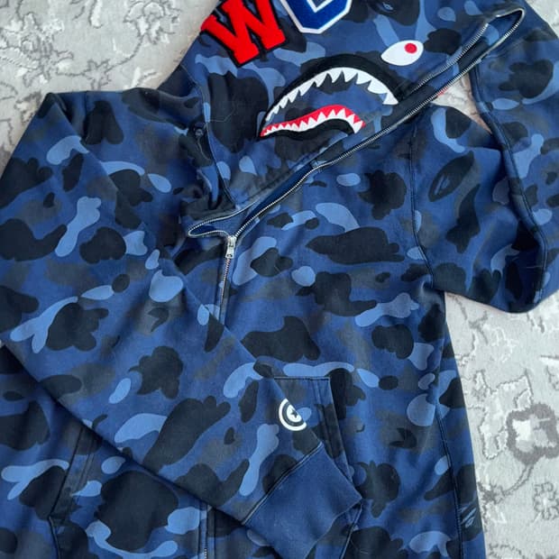 [L] 베이프(BAPE) 시티 카모 샤크 풀 집업 후드 - 블루