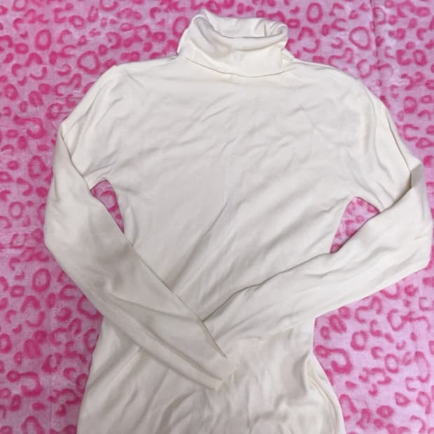 보들 레이어드 폴라 티셔츠