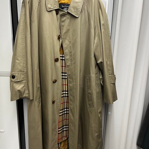 버버리 트렌치코트