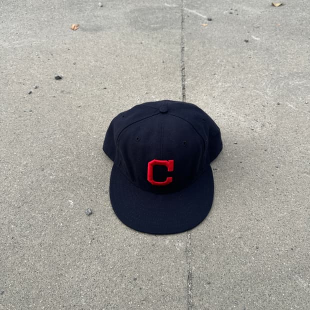 vintage new era cleveland cap