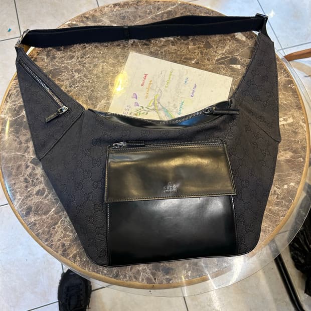 정품 구찌 gg 힙색 팝니다