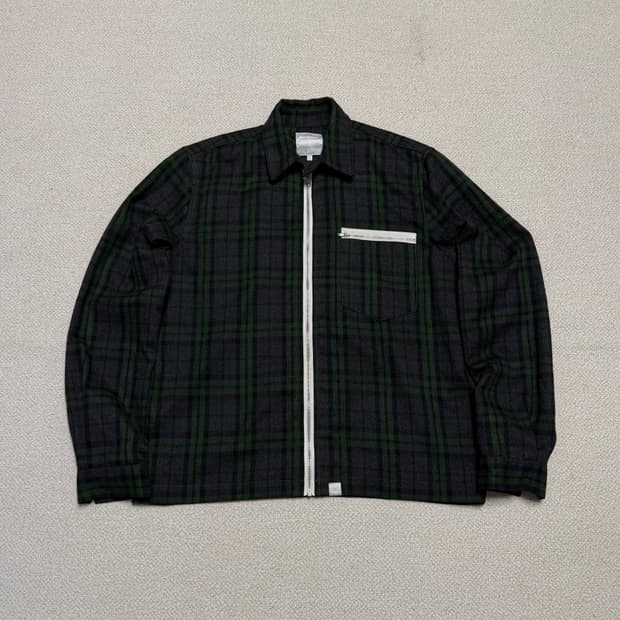 비이커 X 디스이즈네버댓 다크그린 체크 자켓