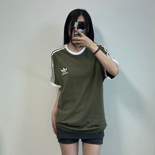 아디다스 3s 카키 링거 반팔 티셔츠