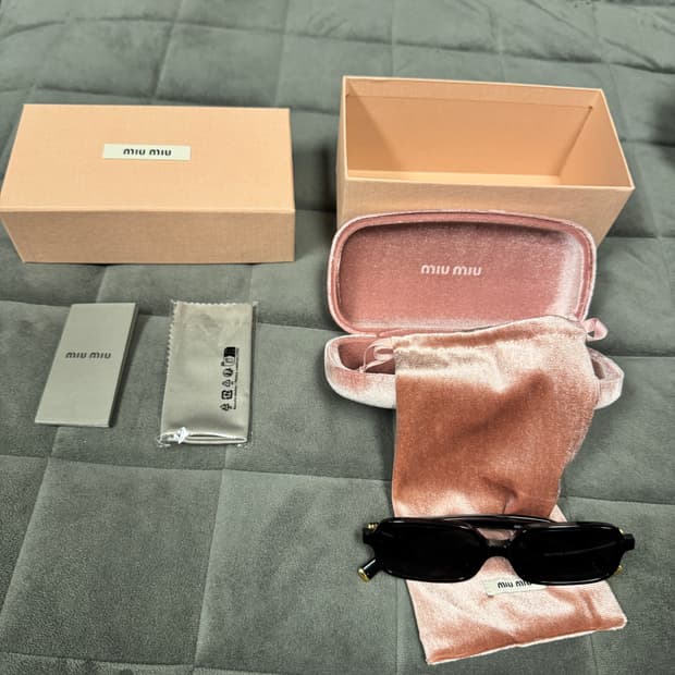 (W) 미우 미우 미우 리가드 선글라스 슬레이트 그레이 렌즈