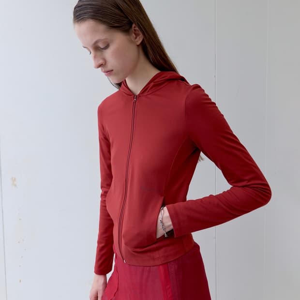 파이카 SLIM FIT HOODED ZIP-UP (red)