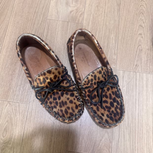 이자벨마랑 송치 로퍼 245-250 판매합니다 