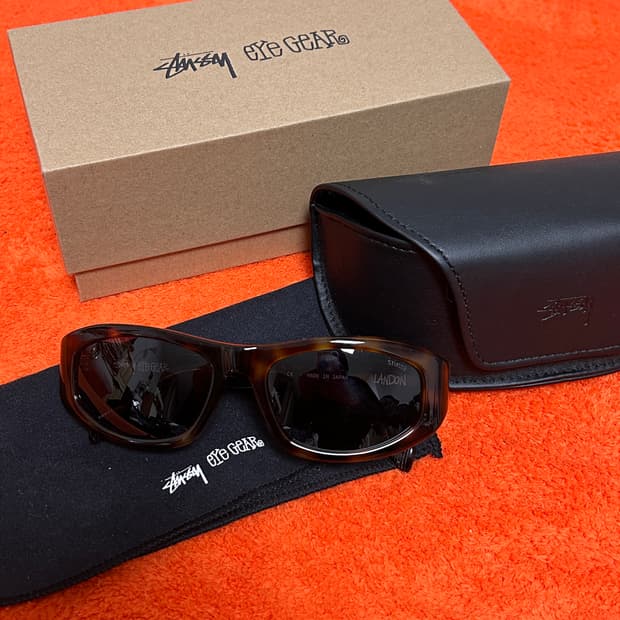 스투시 선글라스 미착용