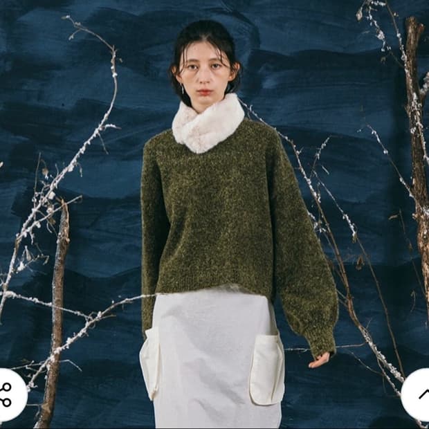 택붙은 미사용 플레이스스튜디오 아크릴 니트 오버핏