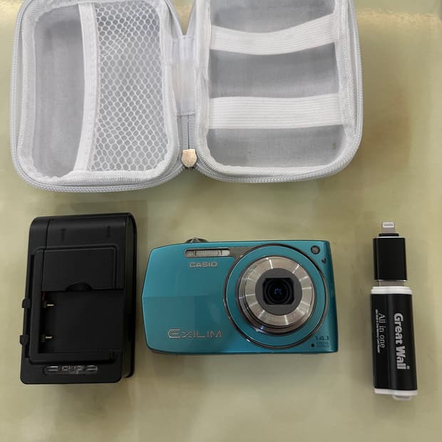 모카 디카 카시오 엑슬림 z2300 디지털카메라