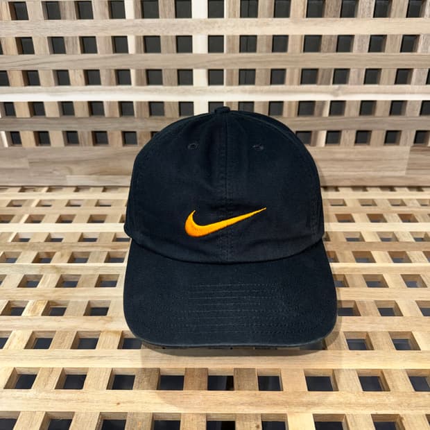 90s 나이키 스우시 캡
