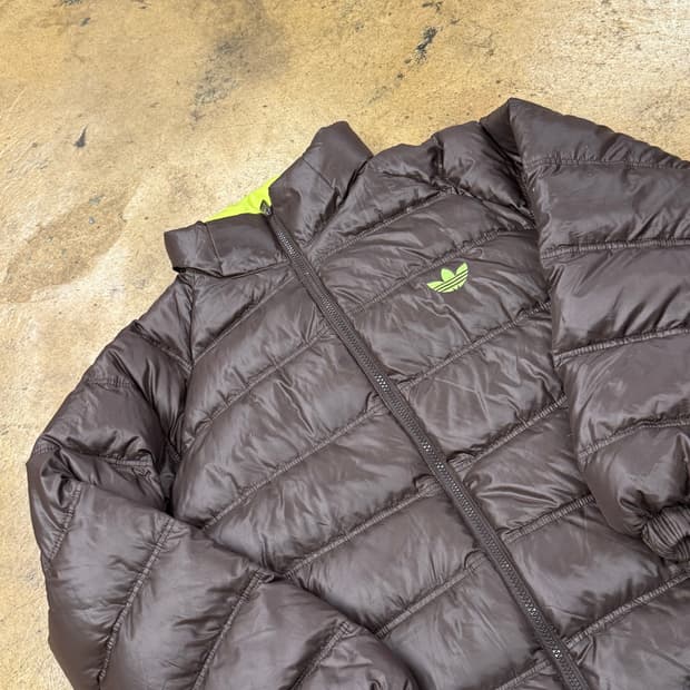 아디다스 초코나무숲 브라운 구파이어버드 숏패딩 100