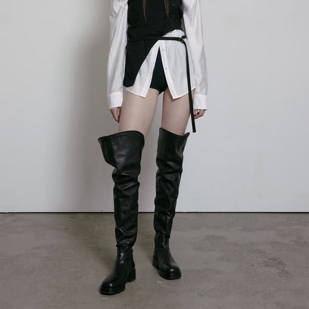 보헤미안서울 CURVED WAIST STRAP BUSTIER, BLACK