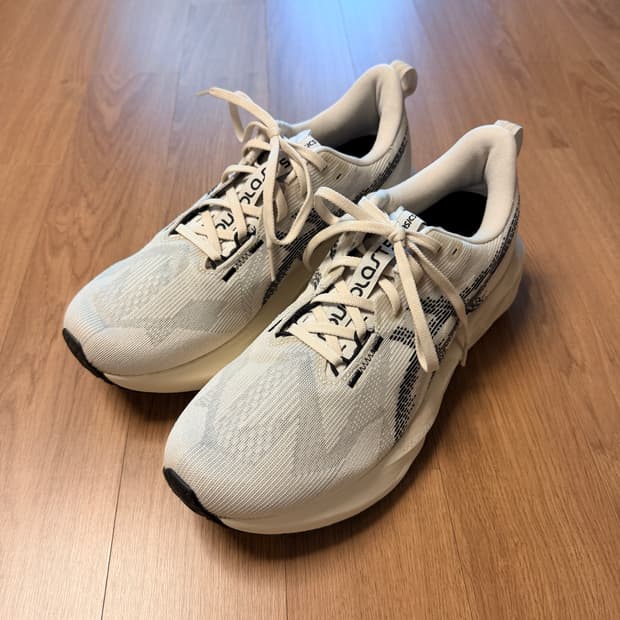 270) 아식스 노바블라스트5 오트밀