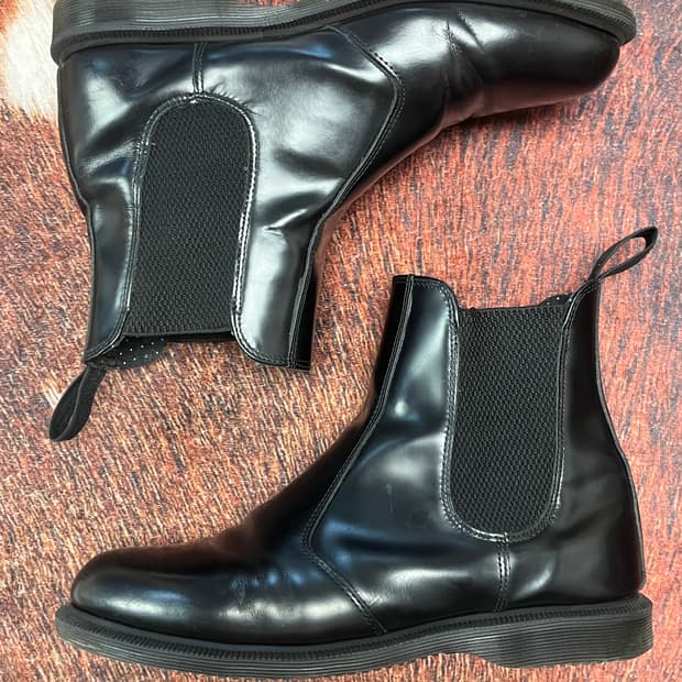 [270] 닥터마틴 플로라 블랙 첼시부츠