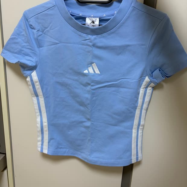 아디다스 반팔 s 스카이블루 새상품