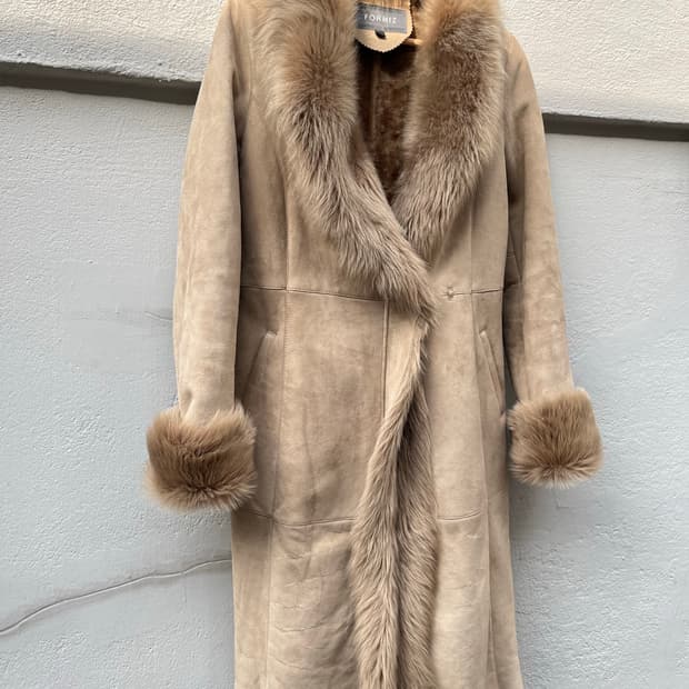 베이지 퍼 무스탕 롱코트