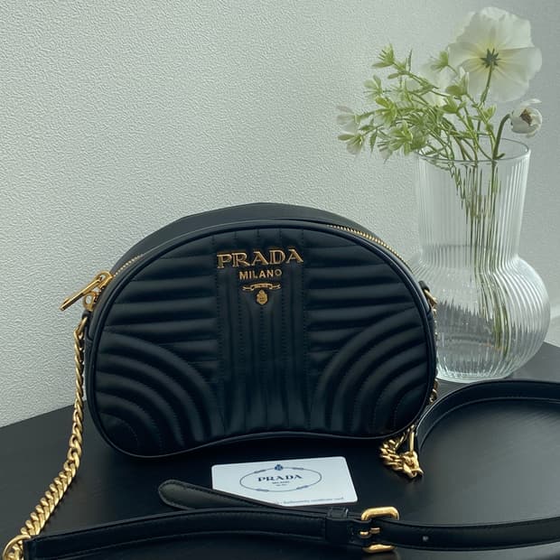 프라다 다이어그램 숄더