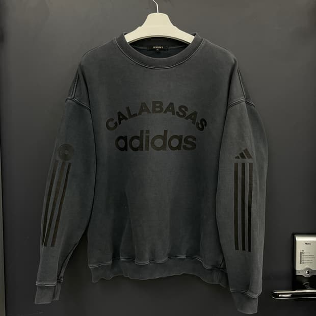 이지 시즌 5 칼라바사스 크루넥 스웨트셔츠