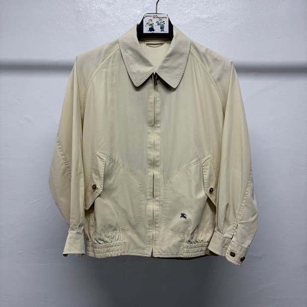 버버리 블루종 일본라인