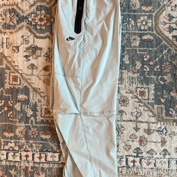 나이키 테크 우븐 오픈 헴 팬츠 (새제품. L)